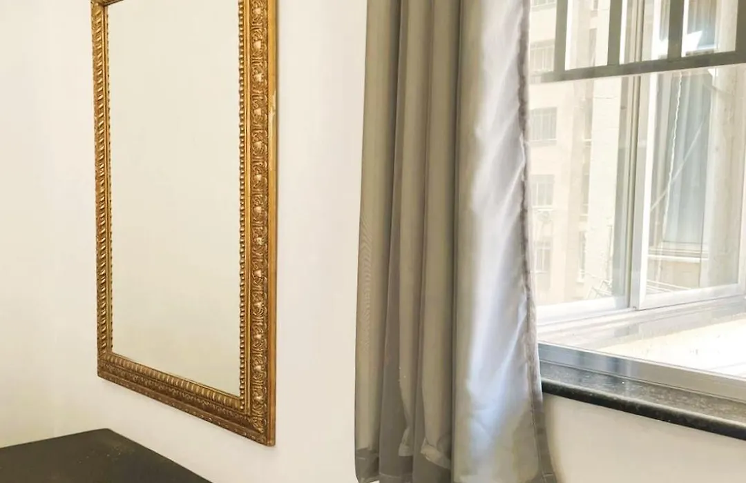 Apartamento com Localização Perfeita em Copacabana-1